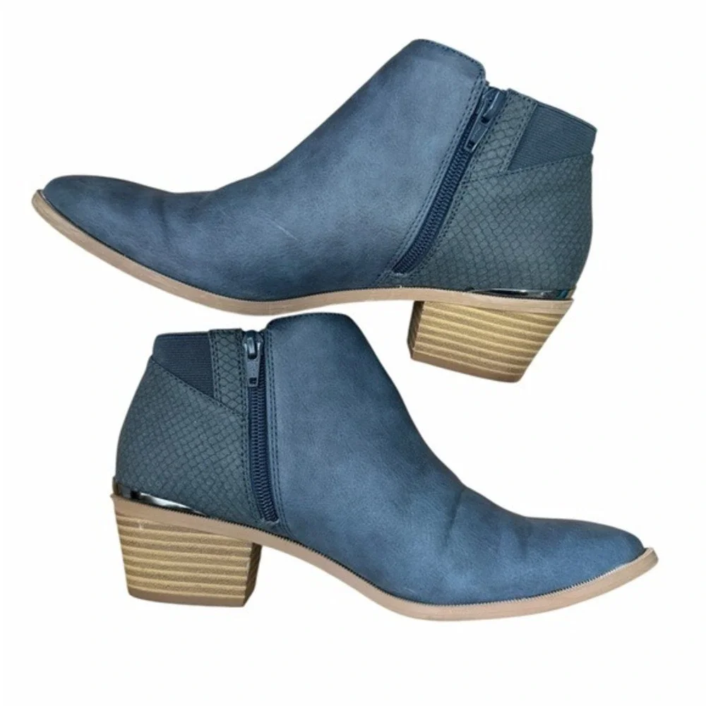 Simply Vera Wang Blue Ankle Booties Women's 8.5 Stacked Block Heel - Picture 5 of 9
